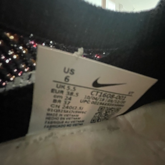 Nike VaporMax - Picture 5 of 5